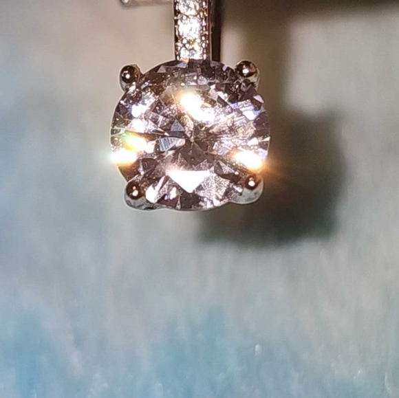 Sterling Silver CZ leverback earrings - Picture 3 of 10